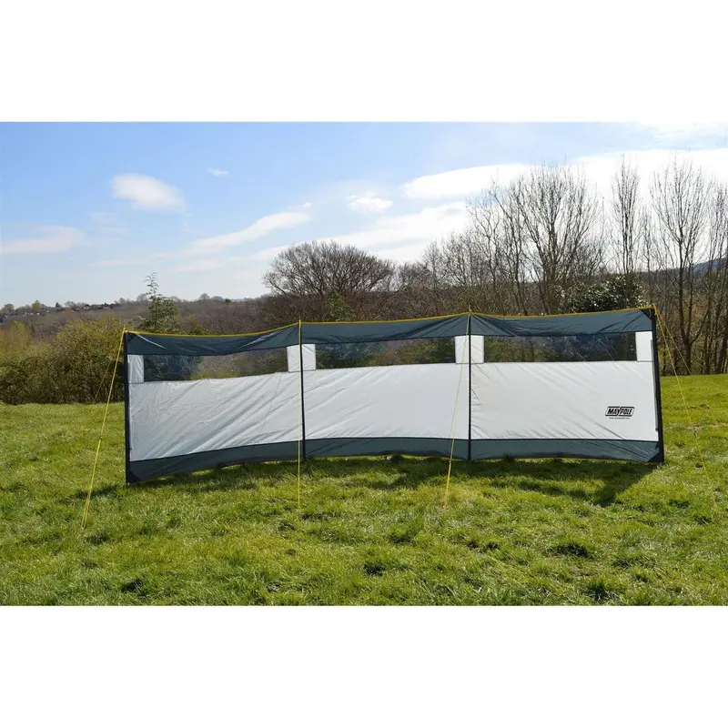 Maypole 4-Pole, 3-Panel Heavy-Duty Windbreak 1