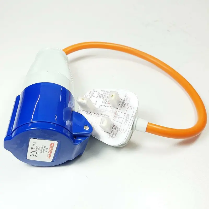 Uk 230V Caravan Hook-Up Adapter – Mains Conversion Plug & Lead For Campsites 1